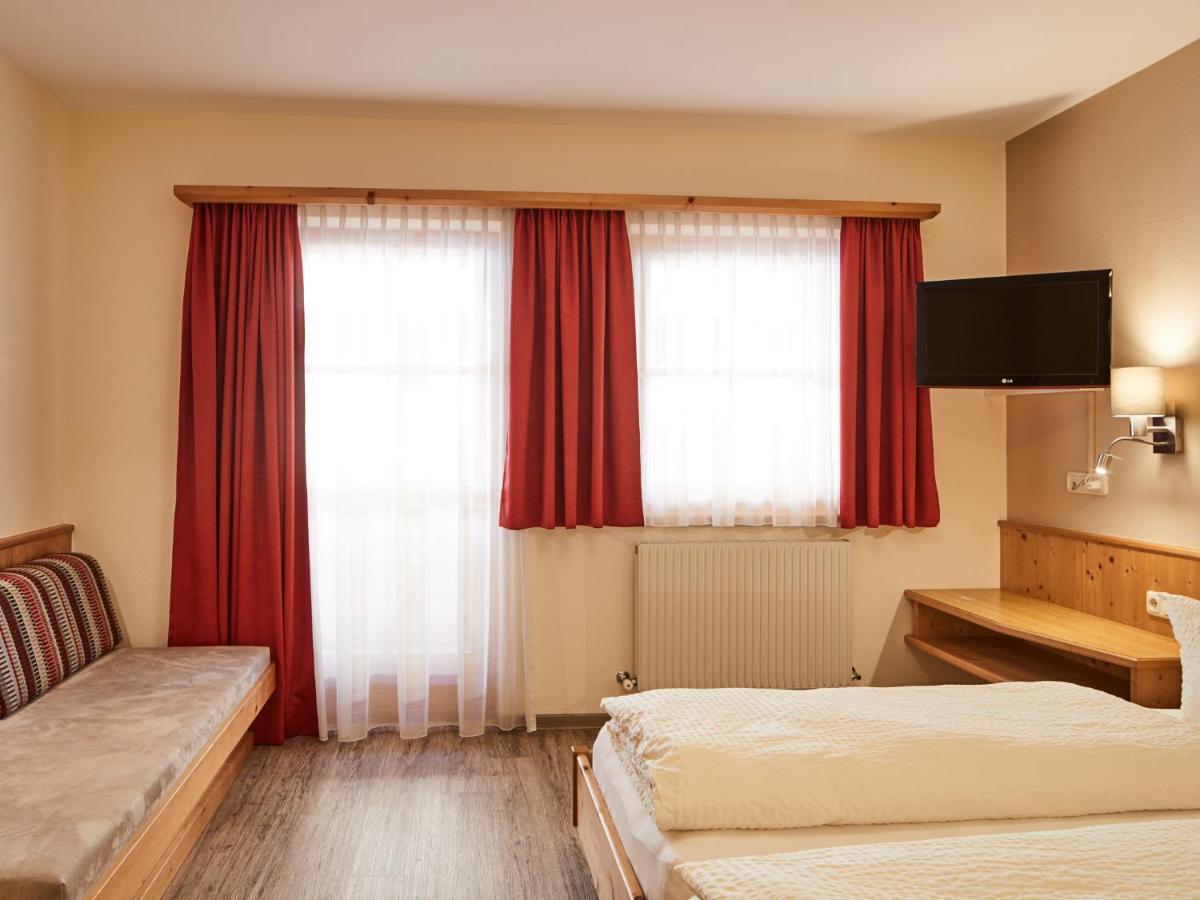 Haus Lenz Appartement Serfaus Buitenkant foto