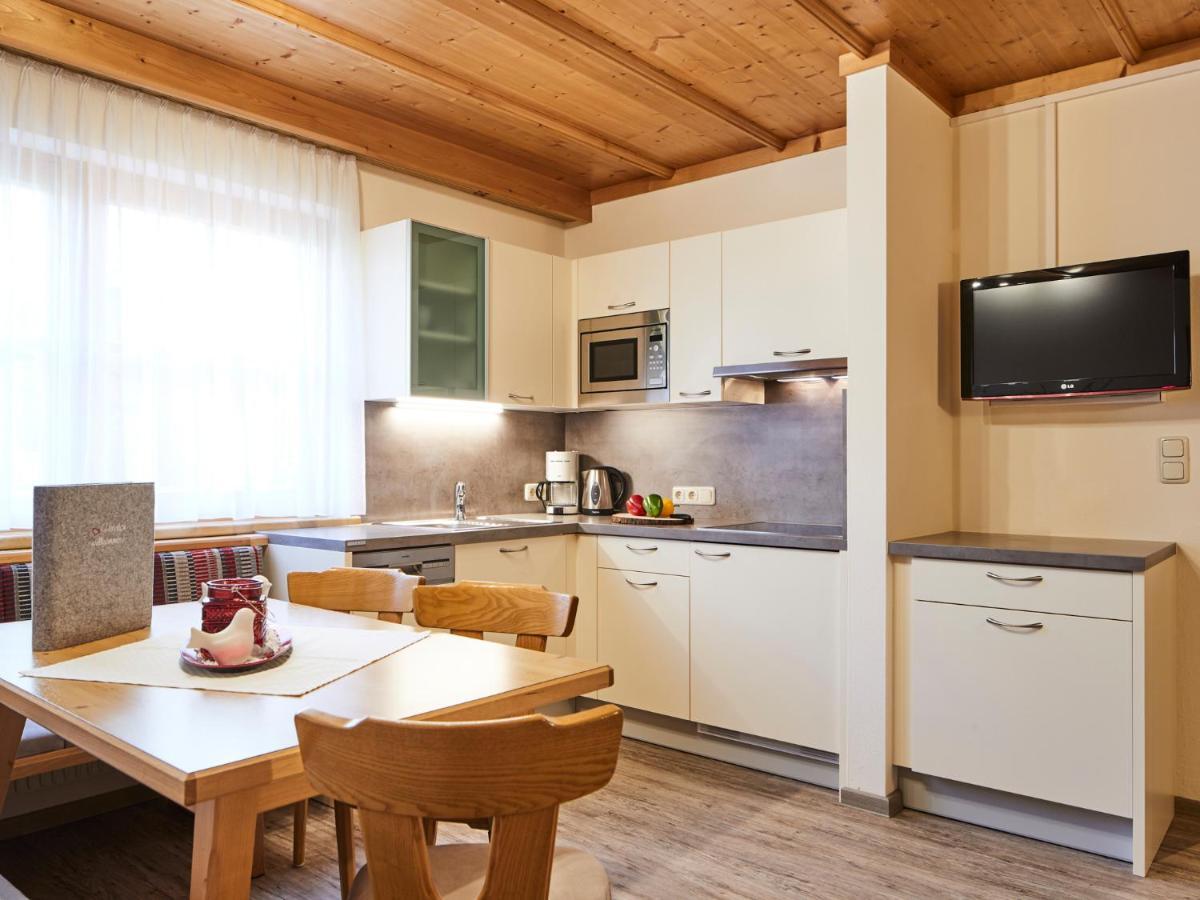 Haus Lenz Appartement Serfaus Buitenkant foto